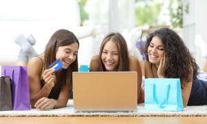 Credit cards for young people and students: advantages, costs, and which to choose?